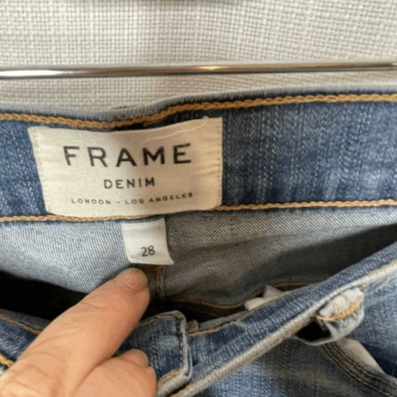 Frame Le High Skinny Jeans - Picture 2 of 4